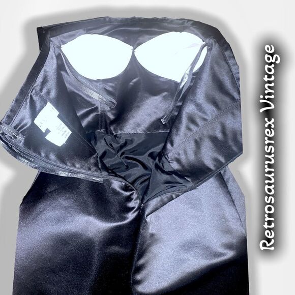 BILL Levkoff Classics Dress - Picture 4 of 10